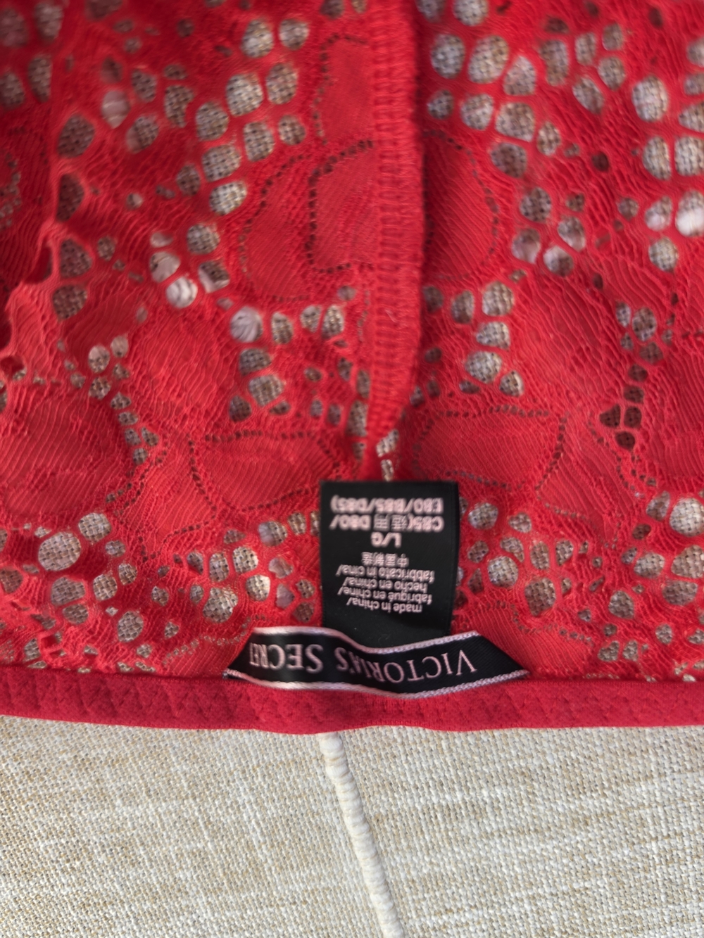Victoria's Secret Red Floral Lace Plunge Bodysuit - Picture 4 of 5
